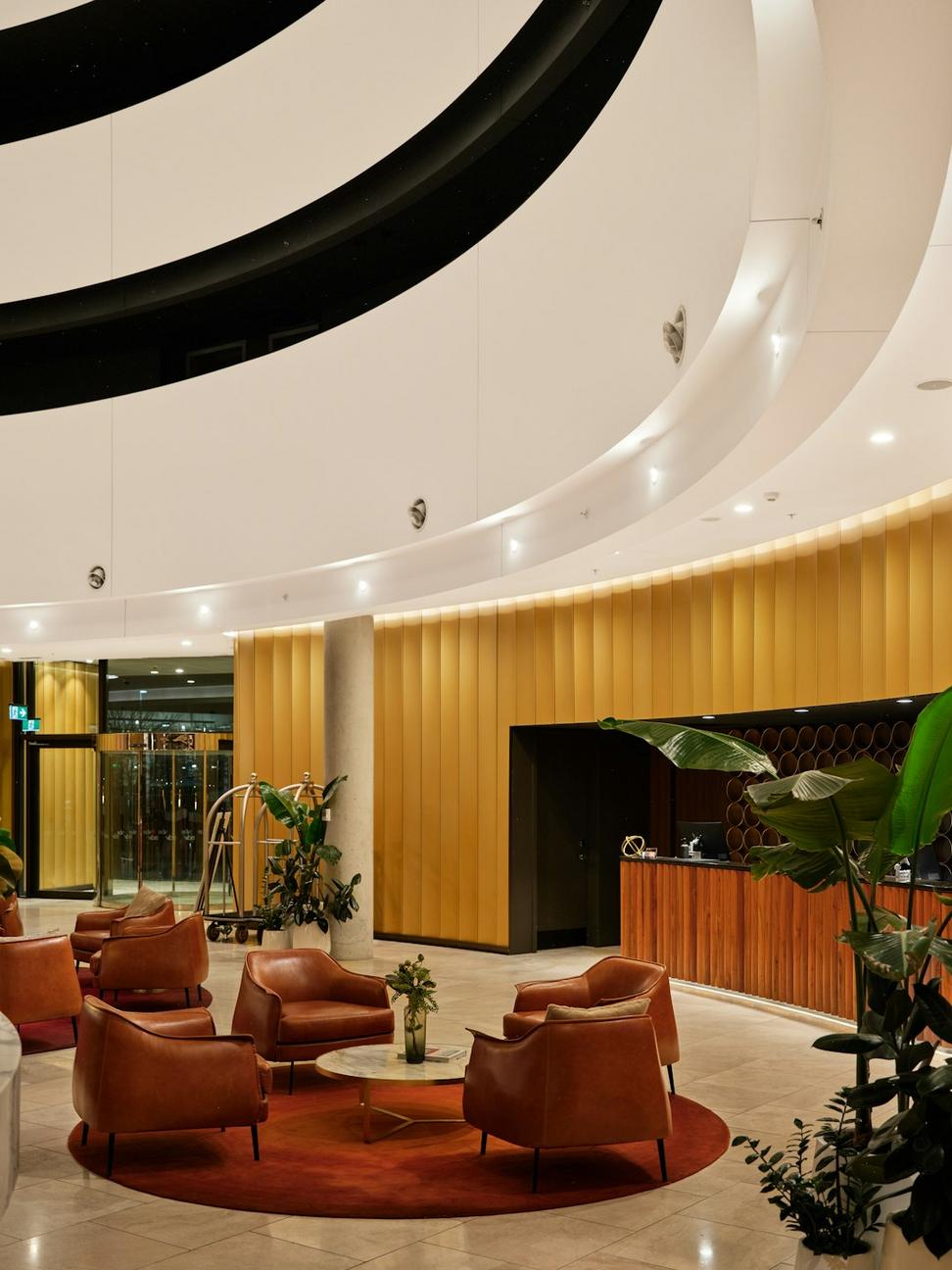 Hotel Contact